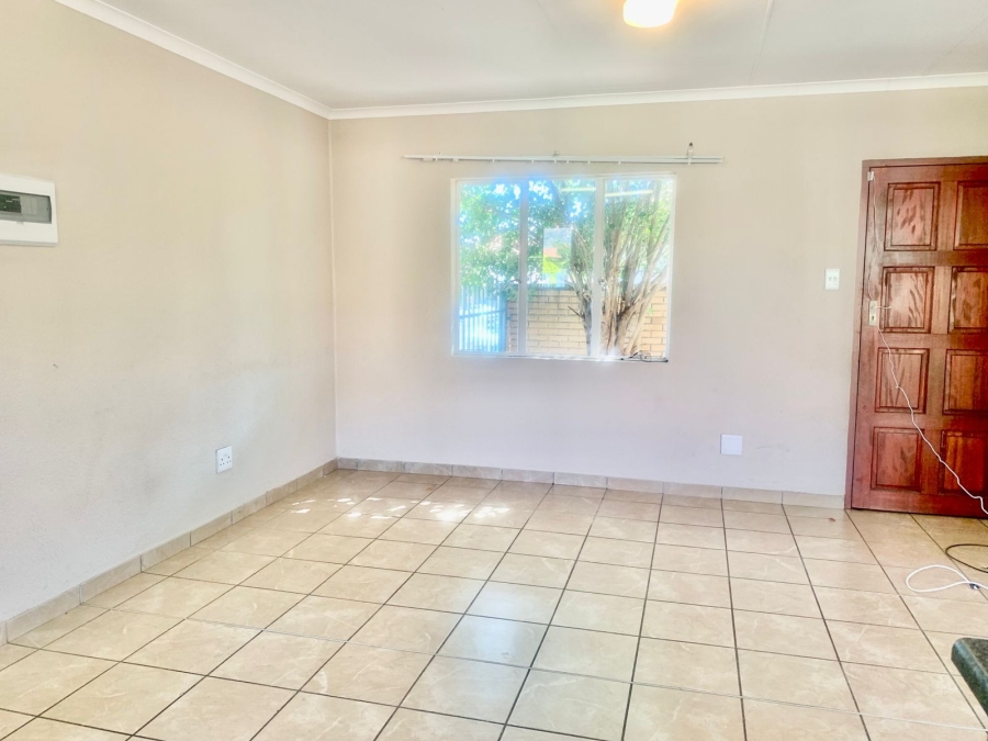 3 Bedroom Property for Sale in Waterkloof East North West